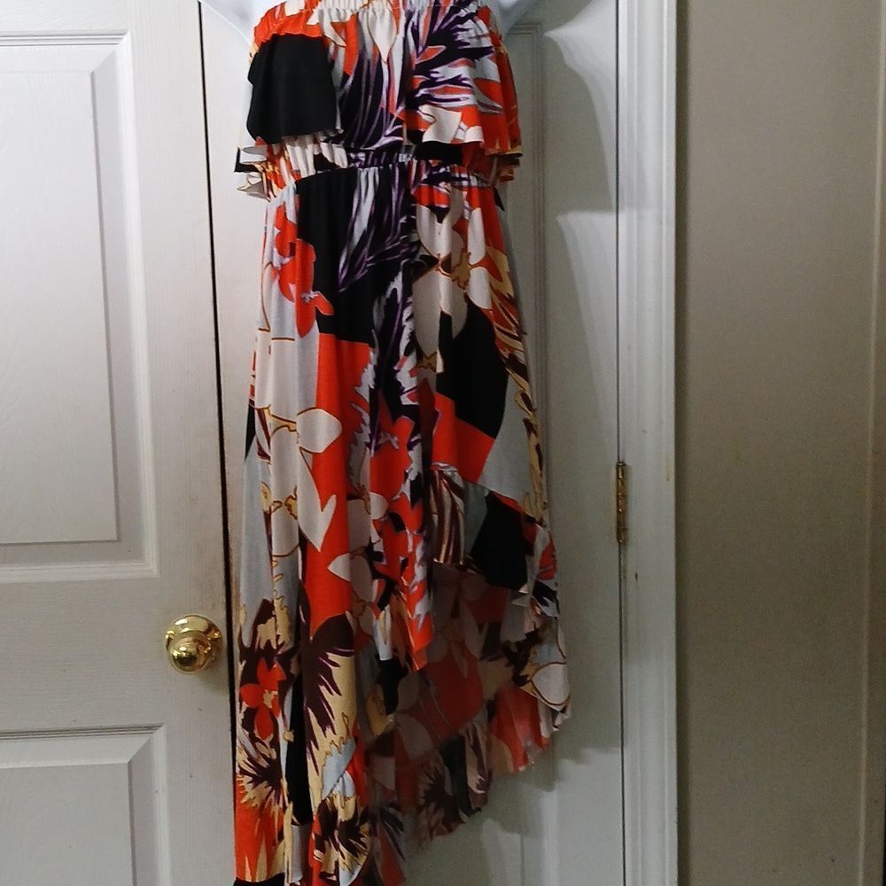 Strapless tropical  multicolor angle cut side dress Sz M NWOT